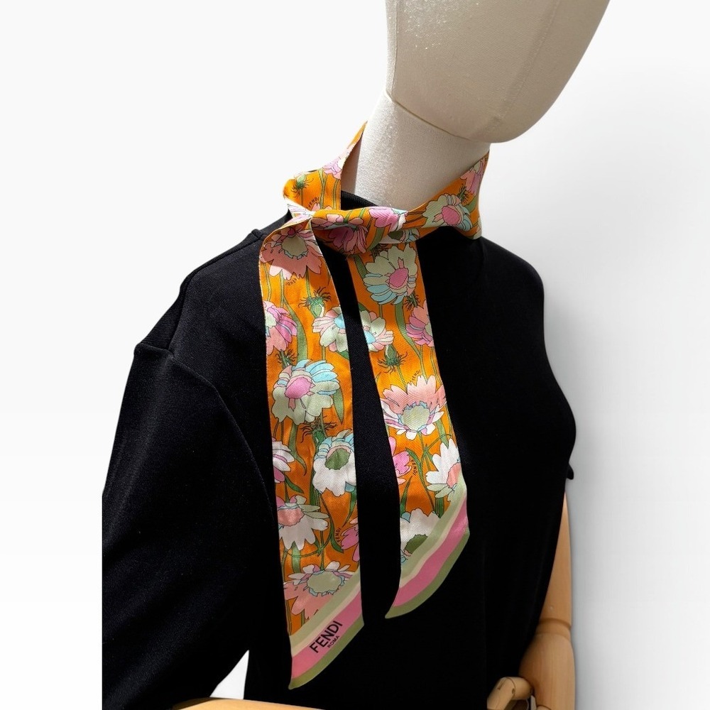 Fendi Wrappy FXT011 Floral Insect Silk Bandeau Scarf Orange w/ Box - Picture 2 of 6